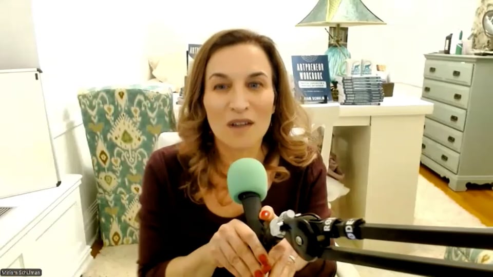 Play Miriam Schulman testimonial